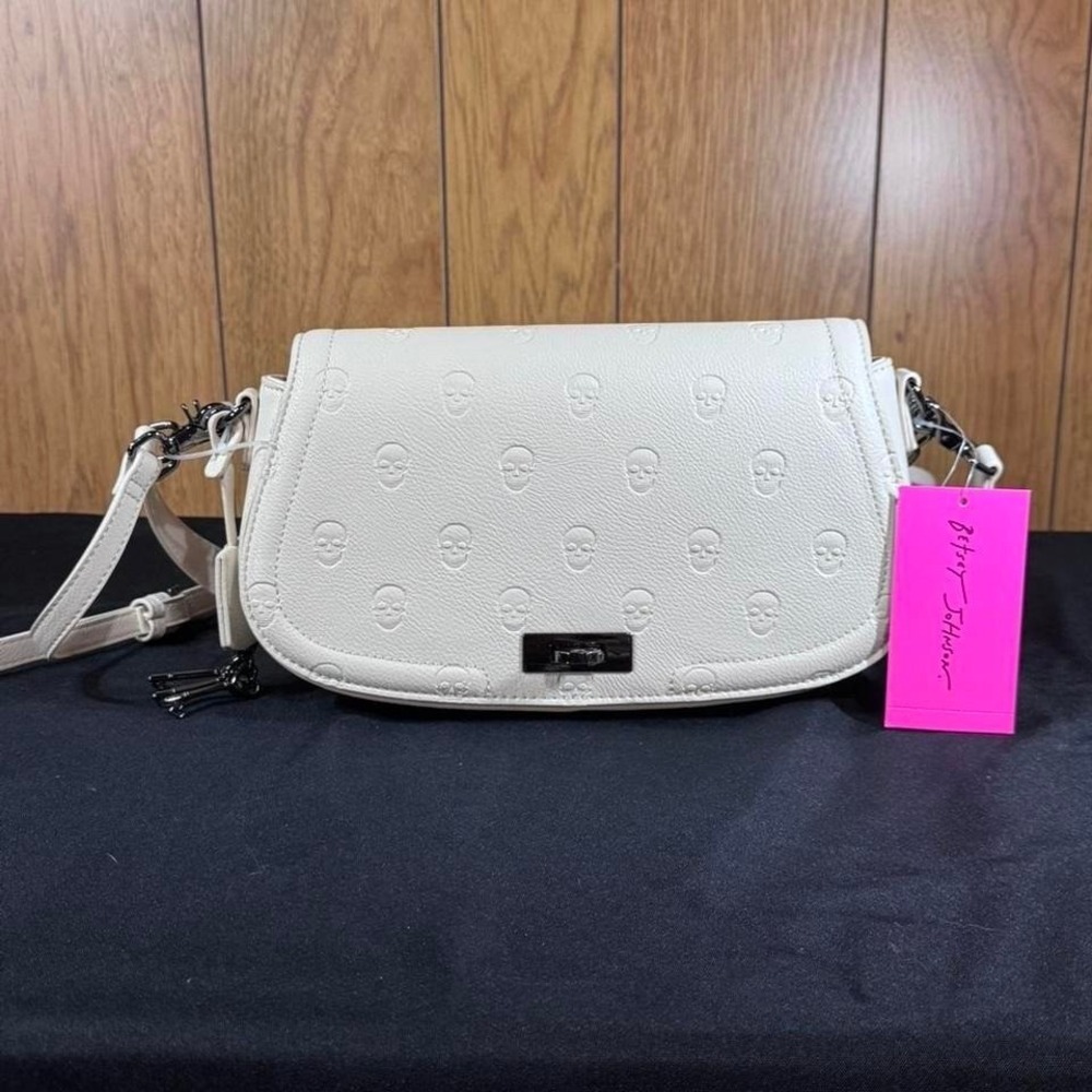 Betsey Johnson‎ Chalk colored skull crossbody bag NWT